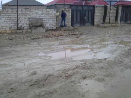Gülağa İslamovun Şağan Təzə Sahə Massivindən xəbəri yoxdur Gülağa İslamovun Şağan Təzə Sahə Massivindən xəbəri yoxdur