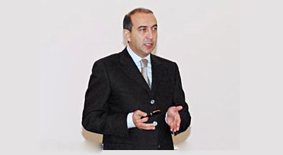 Oqtay Şirəliyev Əli İnsanovun adamına nədən bu qədər etimad göstərir Oqtay Şirəliyev Əli İnsanovun adamına nədən bu qədər etimad göstərir