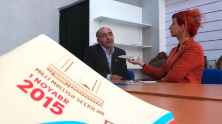 Ağazadənin qərargahı qaynayır, Əlizadədə adam yox Ağazadənin qərargahı qaynayır, Əlizadədə adam yox