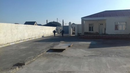 Xəzər rayon icra başçısından şikayət Xəzər rayon icra başçısından şikayət
