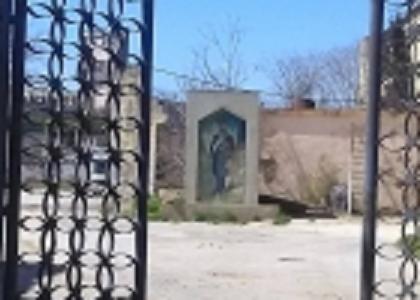 Tağıyevin toxuculuq kombinatı talan olunub, yataqxanası çökür Tağıyevin toxuculuq kombinatı talan olunub, yataqxanası çökür