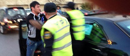 Bala - başa bəla — Papanın işini zay edən gül balalar Bala - başa bəla — Papanın işini zay edən gül balalar