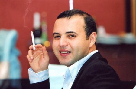 Bala - başa bəla — Papanın işini zay edən gül balalar Bala - başa bəla — Papanın işini zay edən gül balalar