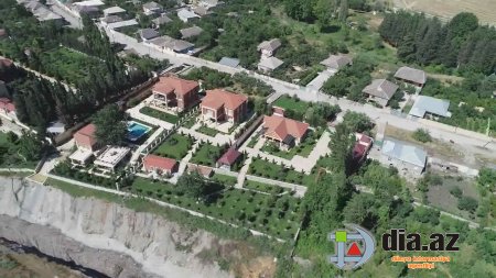 Elxan Süleymanov Göyçay çayının məcrasını dəyişdirir Elxan Süleymanov Göyçay çayının məcrasını dəyişdirir