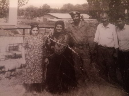 "Qaldığımız evdə yaşamaq belə olmur..." "Qaldığımız evdə yaşamaq belə olmur..."