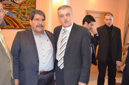 Provakator Fəxrəddin Abbasov tək deyil... Provakator Fəxrəddin Abbasov tək deyil...