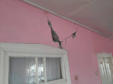 Astarada bu ailənin dərdini dinləyən yoxdur Astarada bu ailənin dərdini dinləyən yoxdur