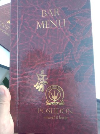 Sumqayıtın yeni bulvarında restoran soyğunçuluğu Sumqayıtın yeni bulvarında restoran soyğunçuluğu