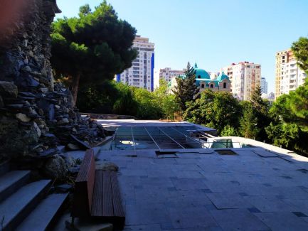 İcra başçısı İlham Əliyevin saldırdığı parkı məhv edib İcra başçısı İlham Əliyevin saldırdığı parkı məhv edib