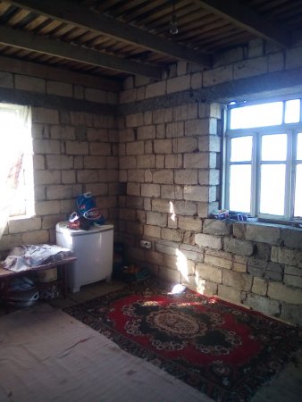 Şahin Məmmədov bu ailə ilə heç MARAQLANIBMI? Şahin Məmmədov bu ailə ilə heç MARAQLANIBMI?
