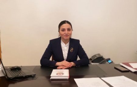 "Dedi ki, istəyirsən get Prezidentə şikayət et, sənə iş verməyəcəm”  "Dedi ki, istəyirsən get Prezidentə şikayət et, sənə iş verməyəcəm”