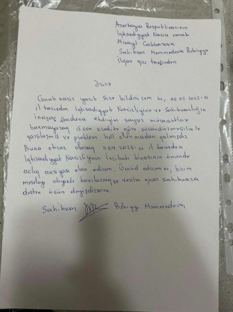 Sahibkar qadın İqtisadiyyat Nazirliyinin qarşısında özünü yandırmağa cəhd edib