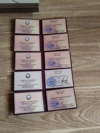 Evi yanıb kül olan Qaziyə icra hakimiyyəti 500 manat pul ayırdı...